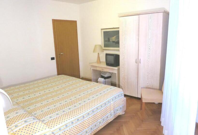 Номер Стандарт, Epoche Hotel Zanella 1889