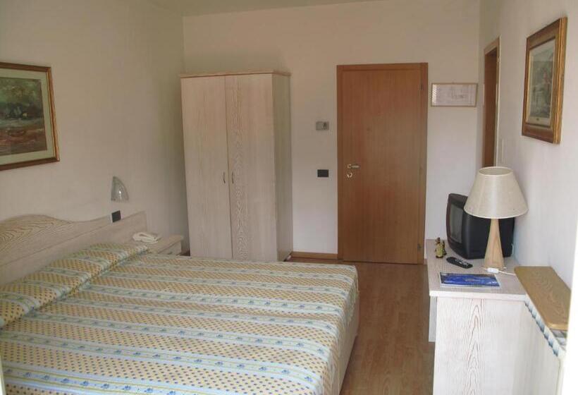 Номер Стандарт, Epoche Hotel Zanella 1889