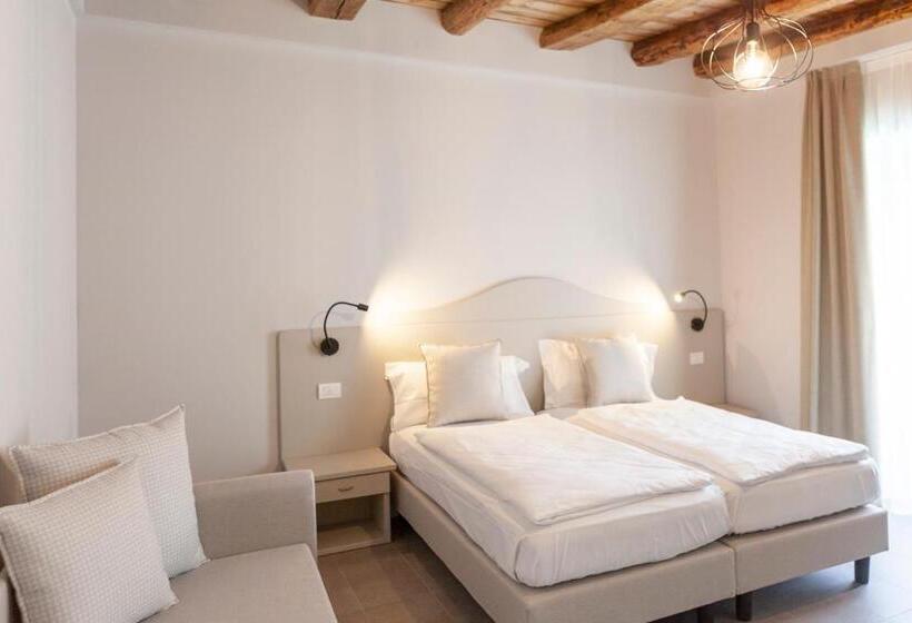 اتاق استاندارد چهار تخته, Epoche Hotel Zanella 1889