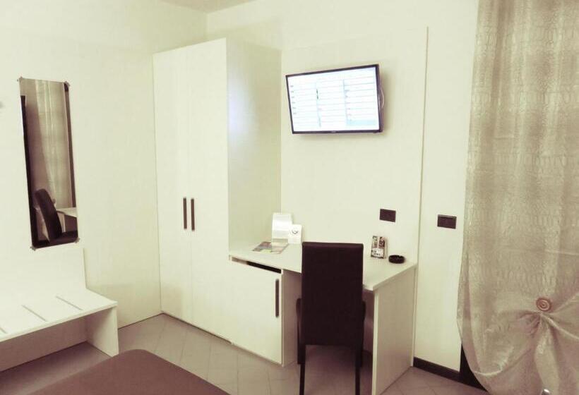 اتاق استاندارد, Albergo Al Cacciatore