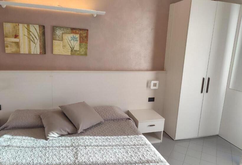 اتاق استاندارد, Albergo Al Cacciatore