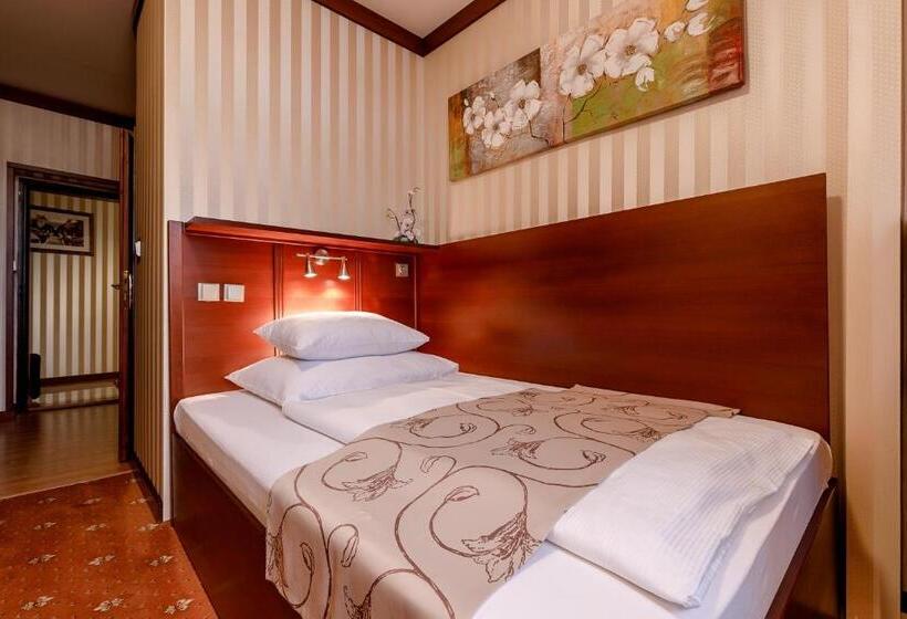 Студия Стандарт, Alfred