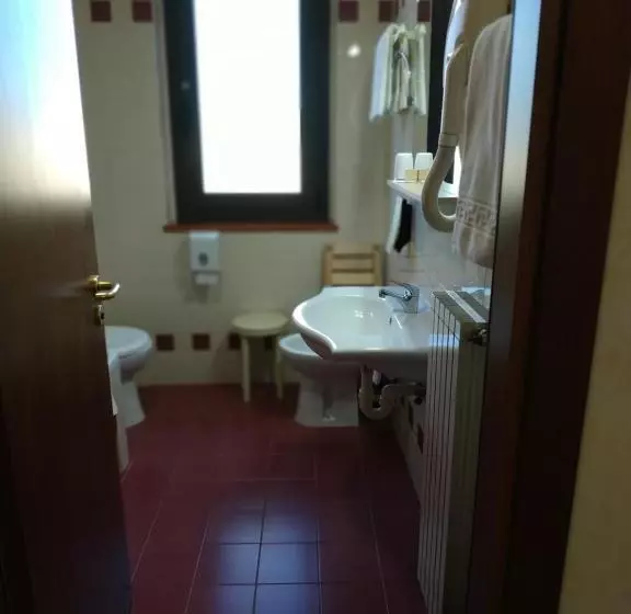 Camera Basic, Aurora Wellness & Spa