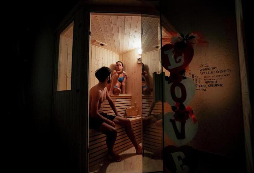 Люкс, Aurora Wellness & Spa