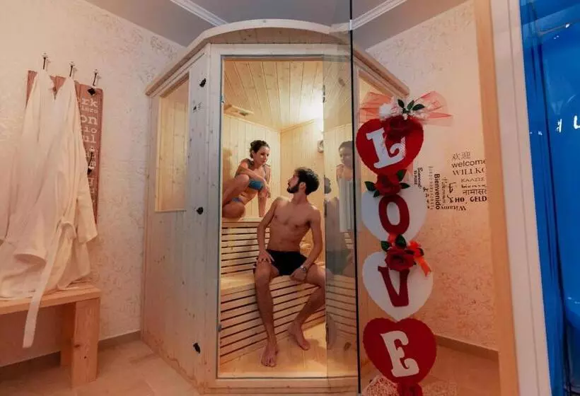 Suite, Aurora Wellness & Spa