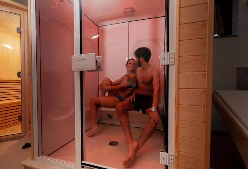 Suite, Aurora Wellness & Spa