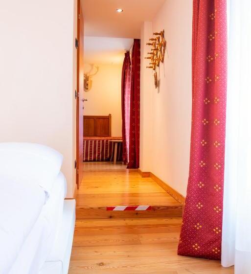 주니어 스위트, Berthod