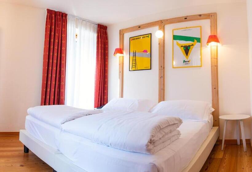 주니어 스위트, Berthod