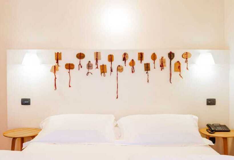 스탠다드 룸, Berthod