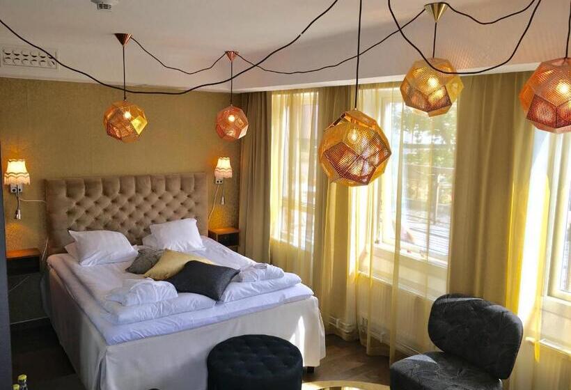 Люкс Deluxe Кровать Кинг, Best Western Hotel Akersberga