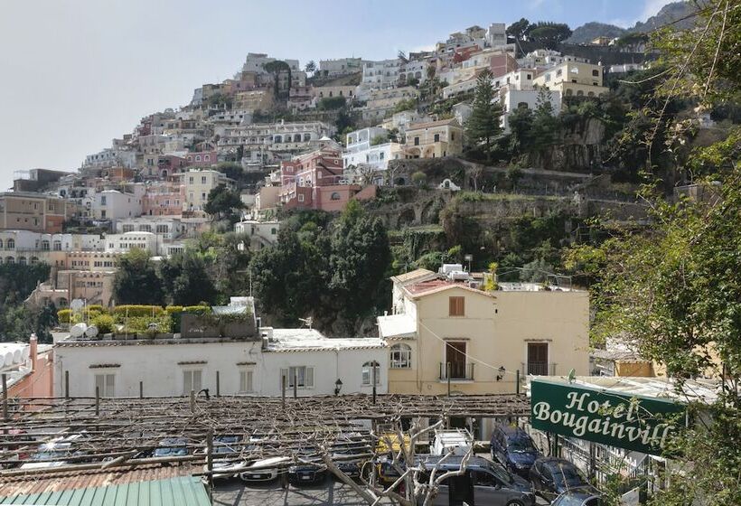 수피리어 룸 도시 전망, Bougainville