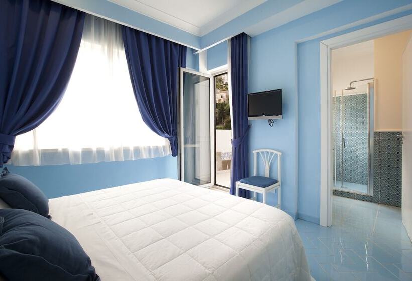 수피리어 룸 도시 전망, Bougainville