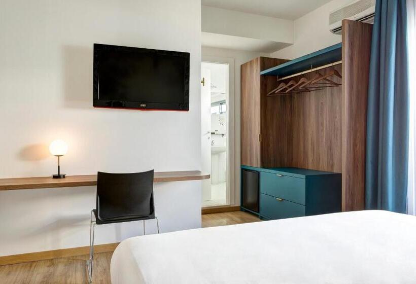 اتاق استاندارد, Byron Bellavista