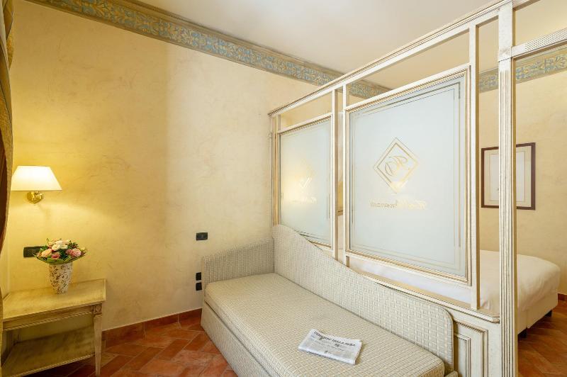 اتاق سوپریور چهار تخته, Davanzati