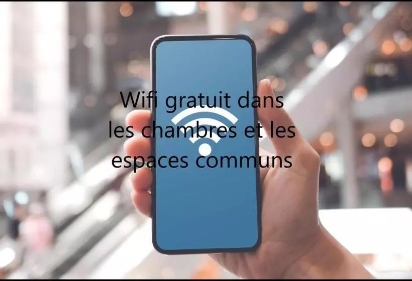 コネクティングルーム（家族用）。, Brit Hotel Confort Deltour Mende
