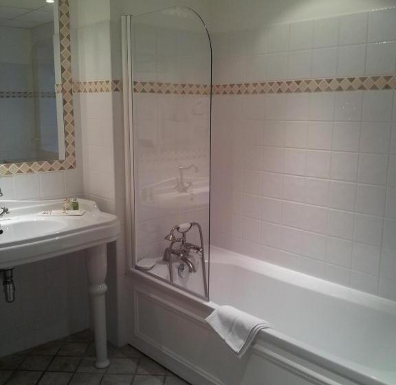 小型套房, Du Poète