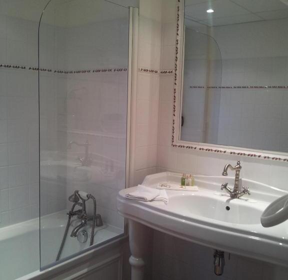 豪华房间, Du Poète