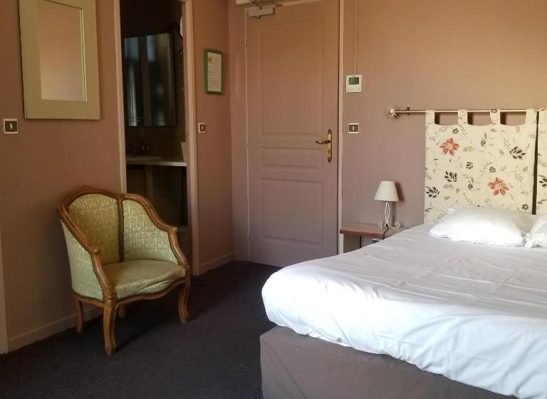 غرفة قياسية, L Hôtel Du Terreau Logis De France