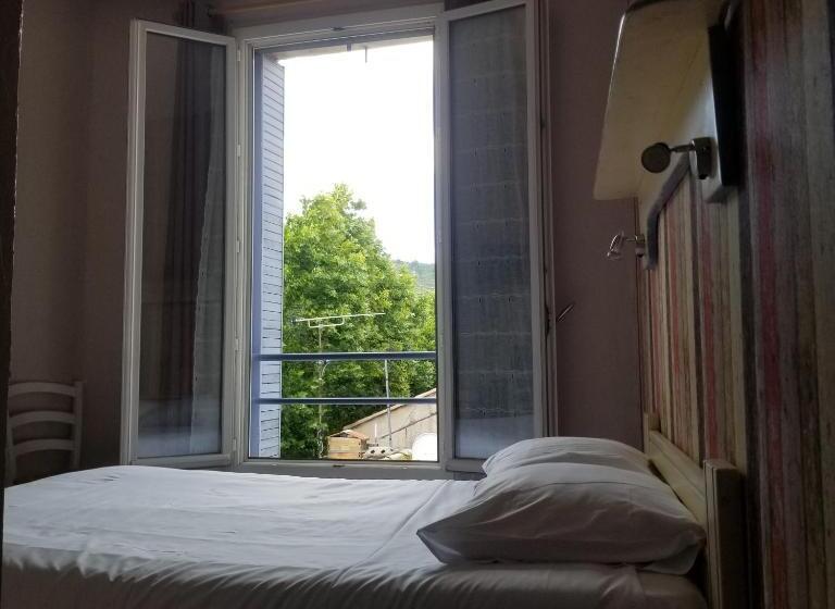 Номер Economy, L Hôtel Du Terreau Logis De France