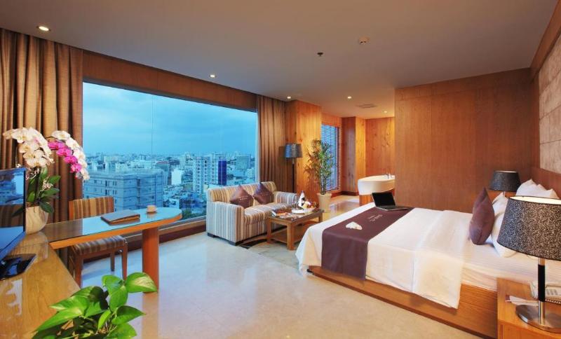 مجموعه ویستا شهر, Eden Star Saigon