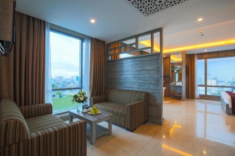 مجموعه ویستا شهر, Eden Star Saigon