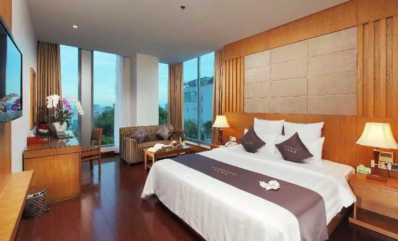 اتاق لوکس, Eden Star Saigon