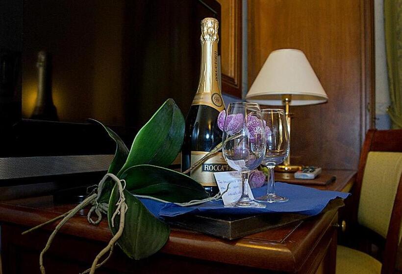 Номер Стандарт Трехместный, Filippeschi