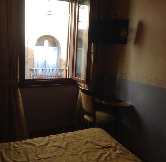 Номер Стандарт Индивидуальный, Filippeschi