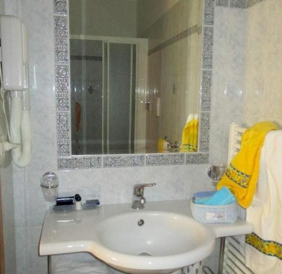 Номер Economy Индивидуальный, Filippeschi