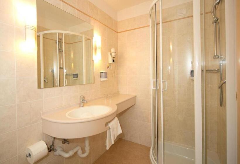 חדר סטנדרט, Goldenes Roessl Adults Only