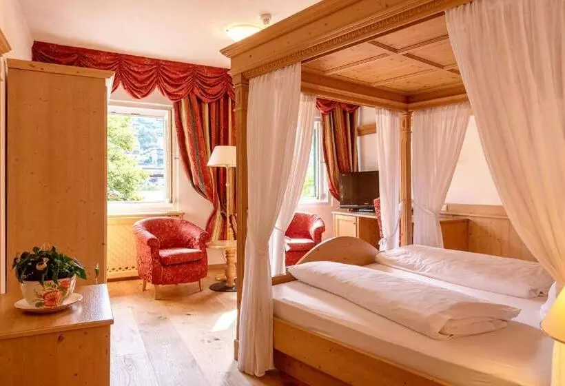 اتاق کلاسیک, Goldenes Roessl Adults Only