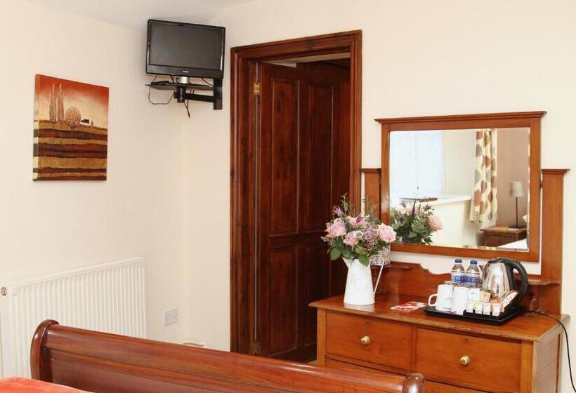 标准间, Haselbury Mill