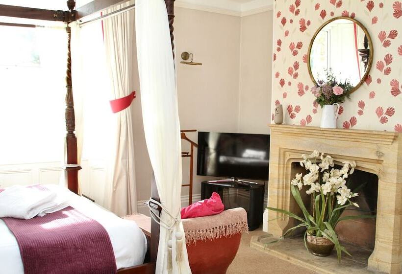 高级大房间, Haselbury Mill