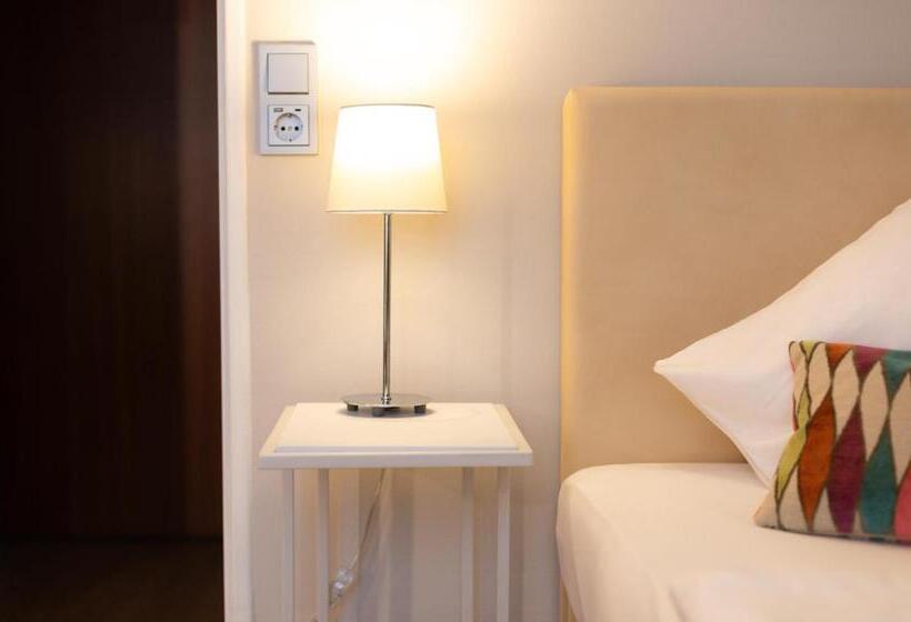 Номер Стандарт Индивидуальный, Herrnbrod & Ständecke