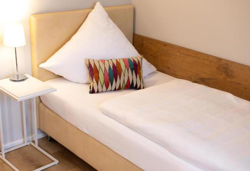 Номер Стандарт Индивидуальный, Herrnbrod & Ständecke