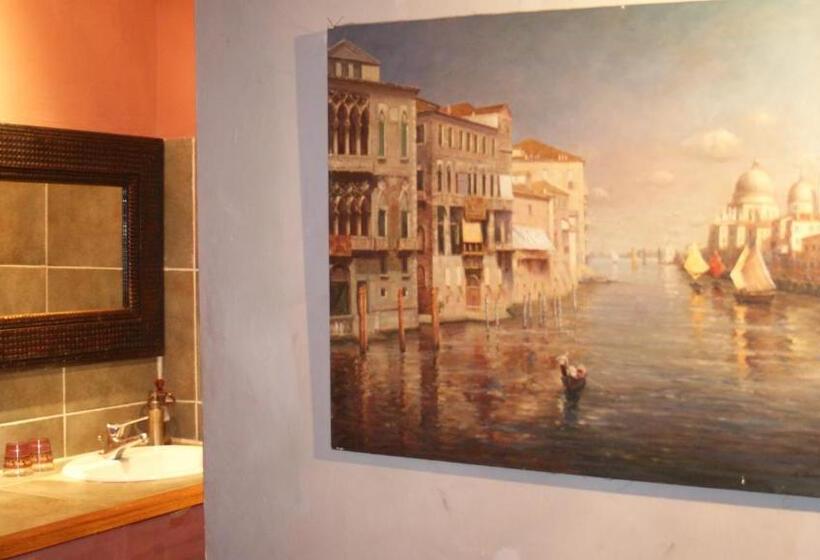 スイート, Demeure De Digoine Chambre D Hotes