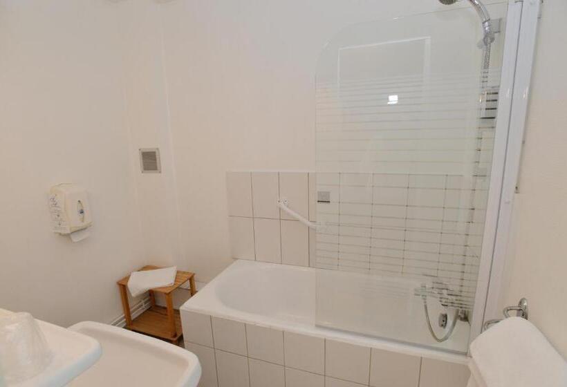 غرفة قياسية, Hôtel La Croix Blanche