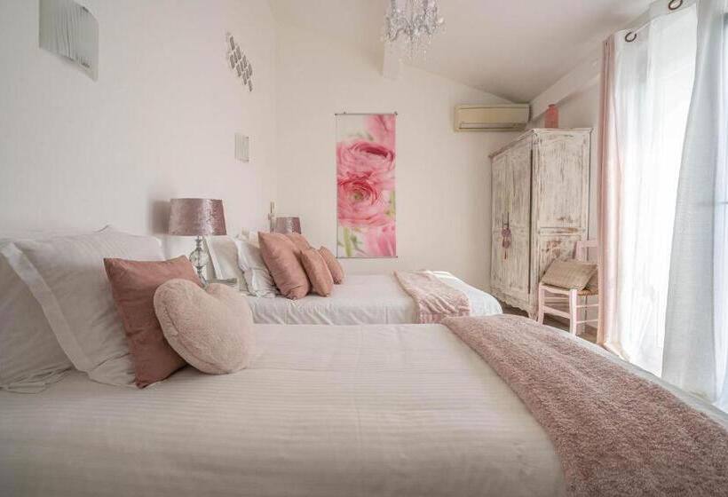 标准三人间, Le Mediterranee