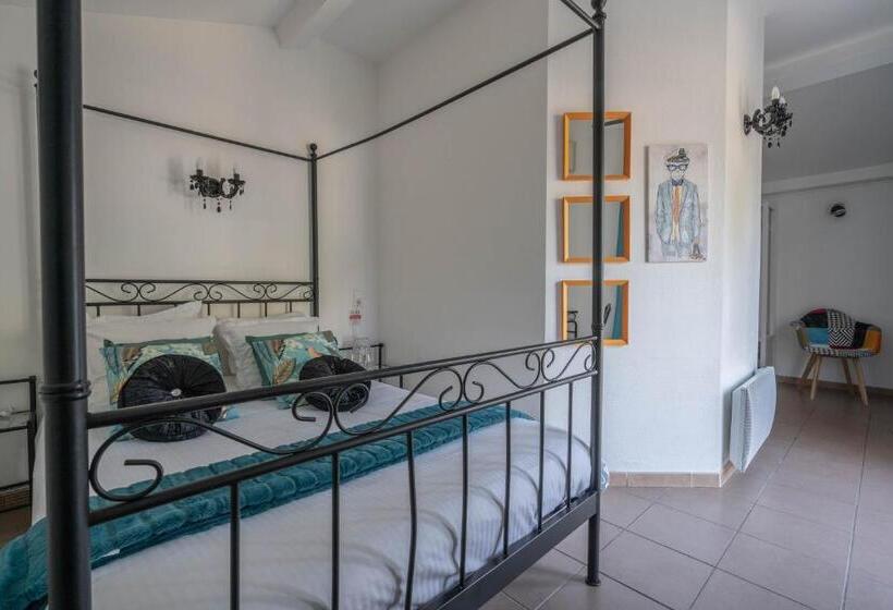 四人高级间, Le Mediterranee