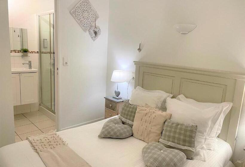 标准间, Le Mediterranee