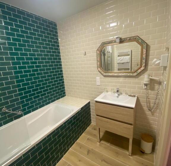 חדר סופריור לארבעה, Hôtel Restaurant Le Parc