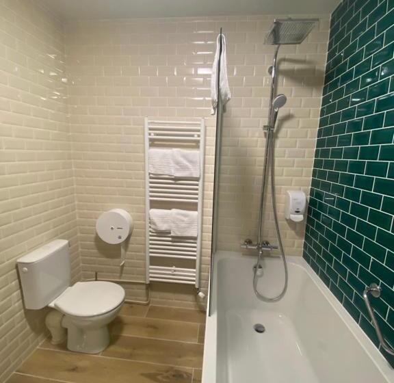 غرفة سوبيريور رباعية, Hôtel Restaurant Le Parc