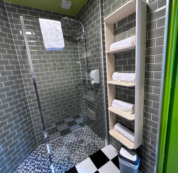 غرفة عائلية, Hôtel Restaurant Le Parc