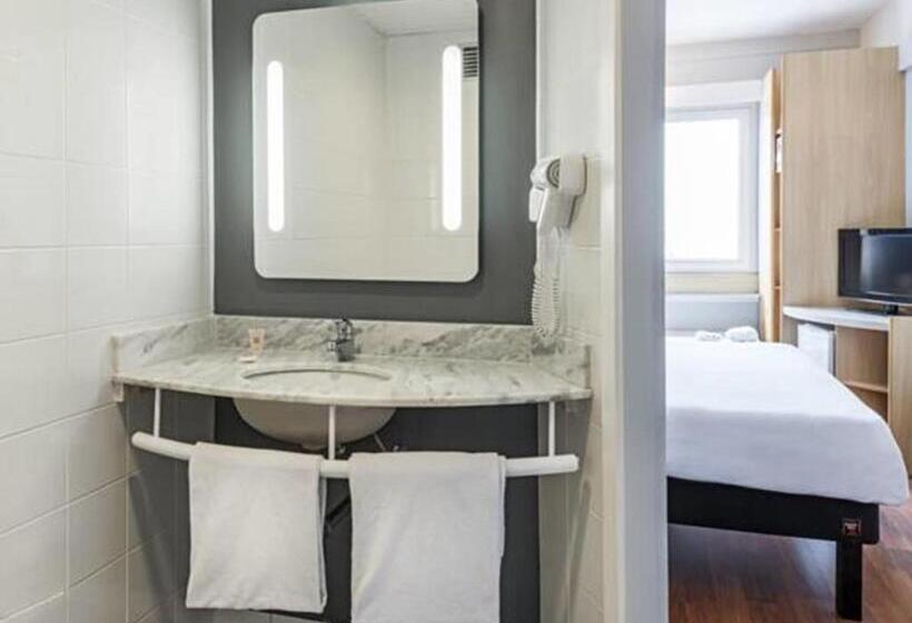 스탠다드 룸, Ibis Tambore