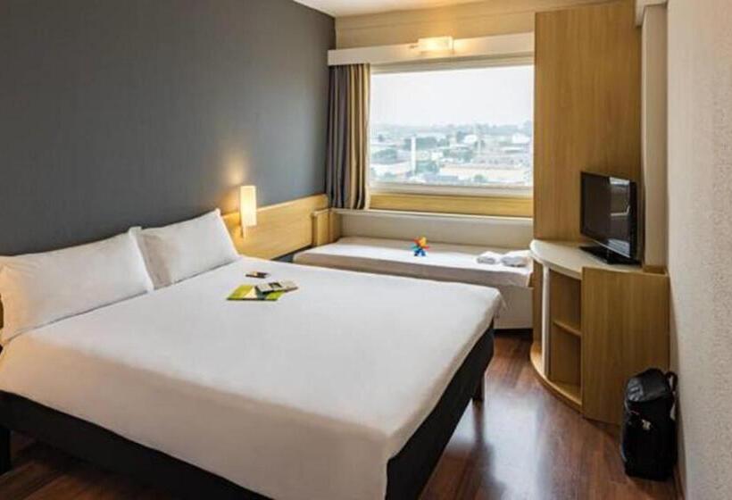 스탠다드 룸, Ibis Tambore