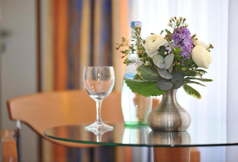 스탠다드 룸, Insel