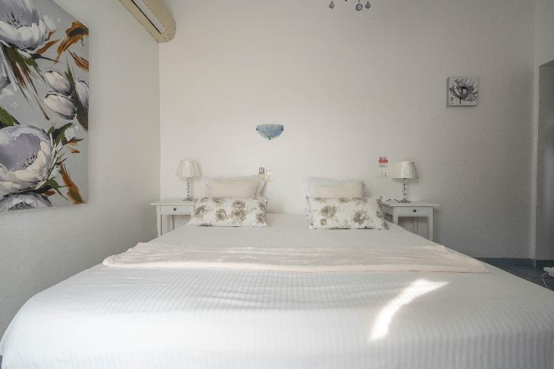 标准间, Le Mediterranee