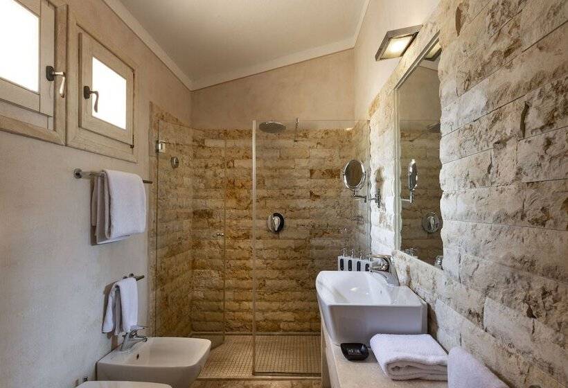 سوییت جونیور, Petra Segreta Resort & Spa