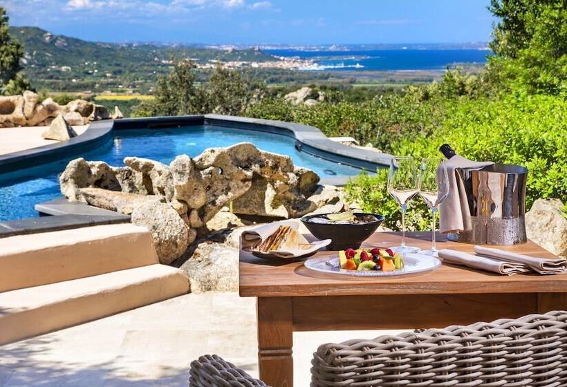 سوییت جونیور با چشمانداز دریا, Petra Segreta Resort & Spa