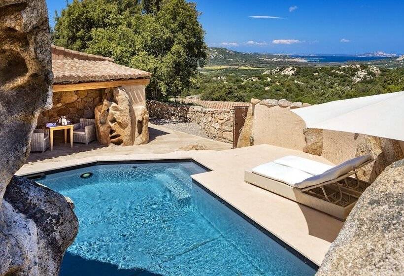 سوییت جونیور با چشمانداز دریا, Petra Segreta Resort & Spa